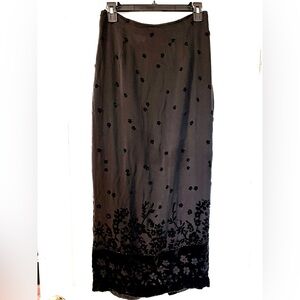 Vintage Black Floral Velvet and beaded Maxi Skirt 75%Silk